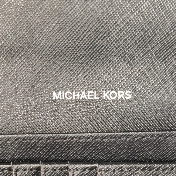 Michael Kors Jet Set Travel Large Trifold Wallet Saffiano Leather - Picture 2 of 7